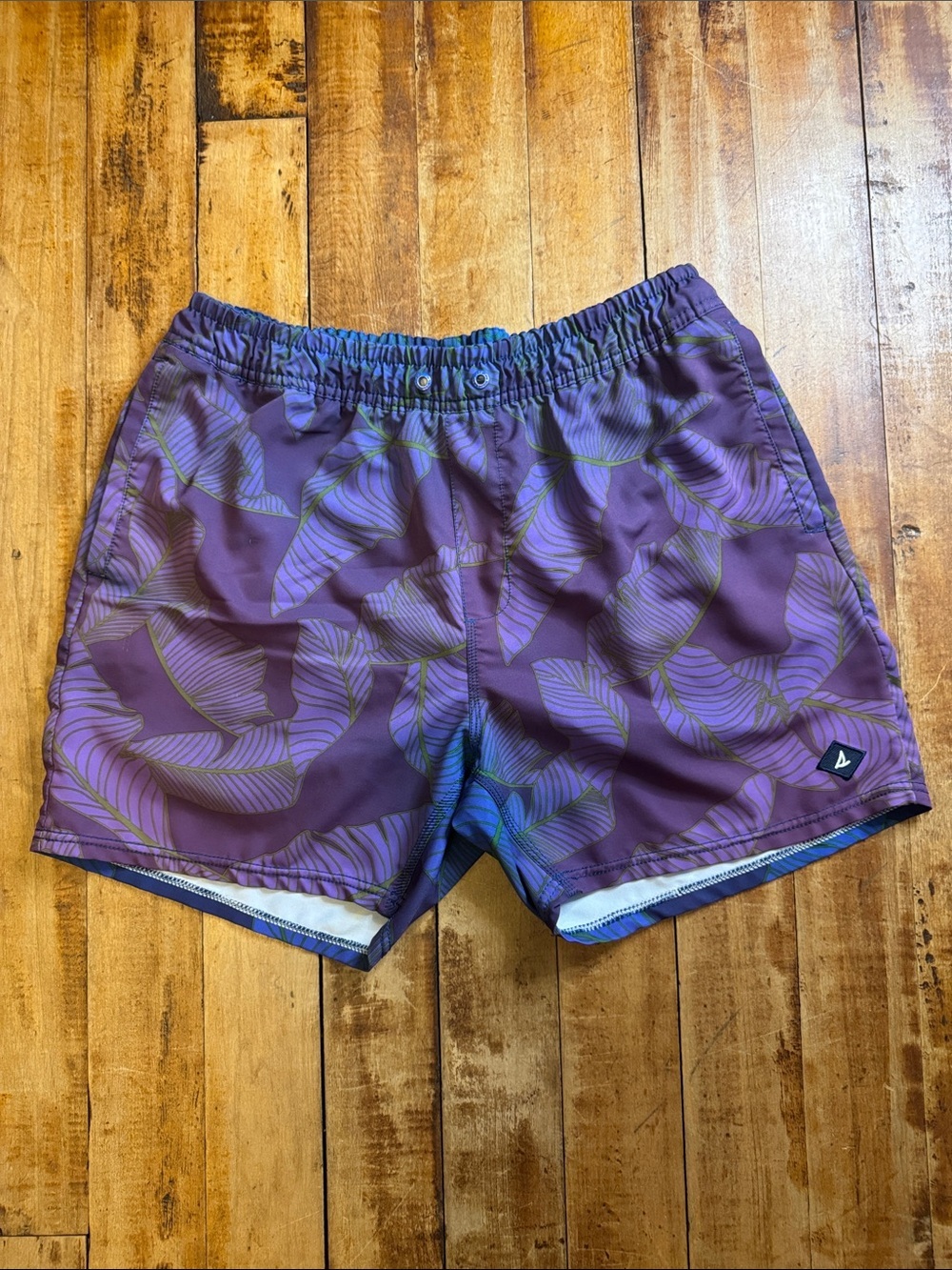 Sperry Swim trunks Mens Large Purple green bathing suit swim shorts